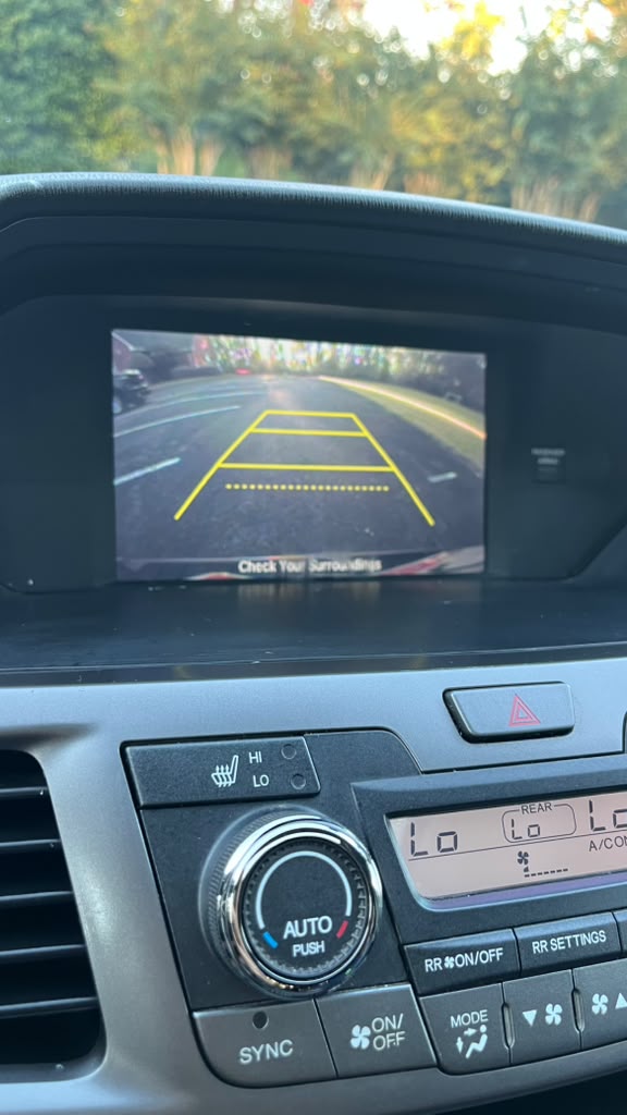 Used 2015 Honda Odyssey EX-L image 18