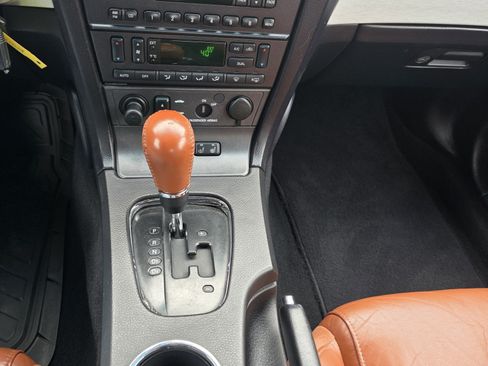 Used 2003 Ford Thunderbird Limited Edition 007 image 16
