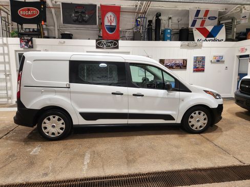 Used 2023 Ford Transit Connect XL Long Wheel Base FWD image 12