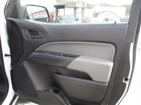 Used 2019 Chevrolet Colorado W/T image 26