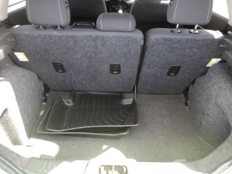 Used 2014 Ford Fiesta SE FWD image 12
