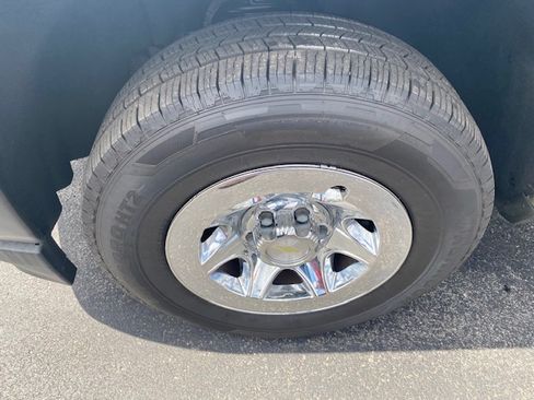 Used 2016 Chevrolet Silverado 1500 AWD/4WD image 16