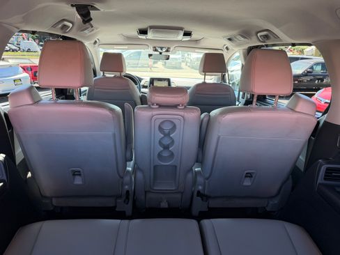 Used 2019 Honda Odyssey EX-L w/ RES & Navigation image 29