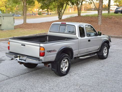 Used 2003 Toyota Tacoma SR5 image 15