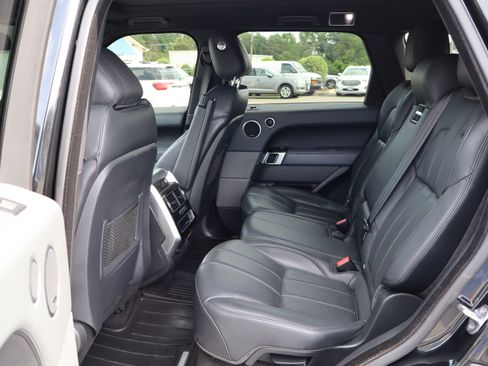 Used 2015 Land Rover Range Rover Sport HSE AWD/4WD image 15