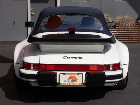 Used 1988 Porsche 911 Carrera image 10