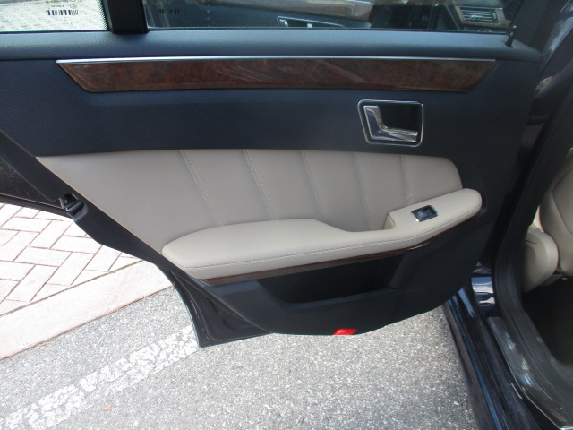 Used 2011 Mercedes-Benz E 350 image 13