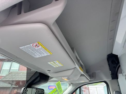 Used 2018 Ford Transit 350 148 Medium Roof RWD image 15