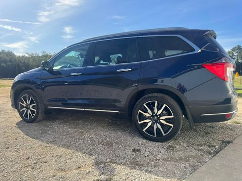 Used 2019 Honda Pilot Touring image 4