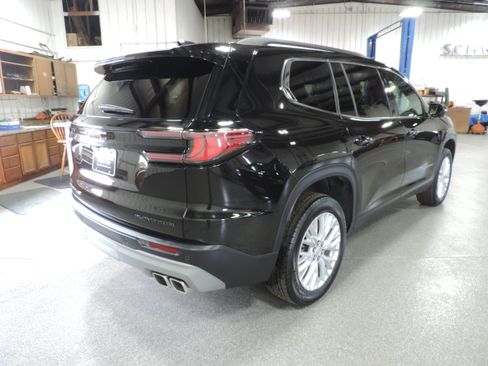 Used 2025 GMC Acadia Elevation image 21