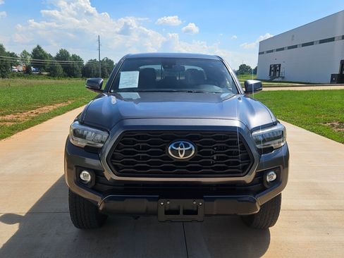 Used 2021 Toyota Tacoma 4x4 Double Cab image 7