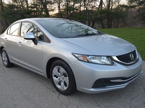 Used 2013 Honda Civic LX image 6