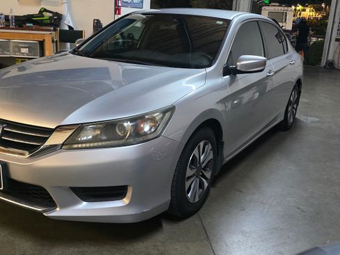 Used 2013 Honda Accord LX Special Edition image 8