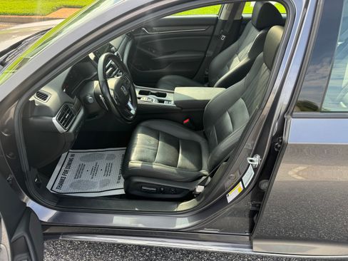 Used 2021 Honda Accord 2.0T Touring image 13