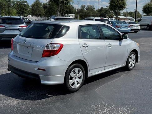 Used 2009 Toyota Matrix S FWD image 5