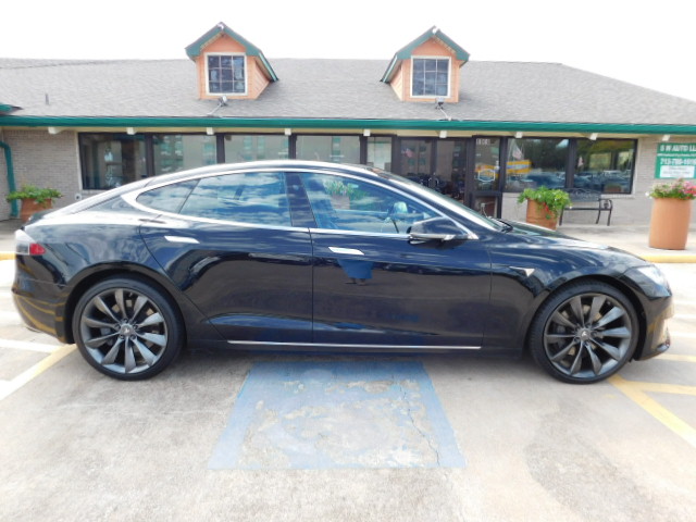 Used 2018 Tesla Model S AWD image 10