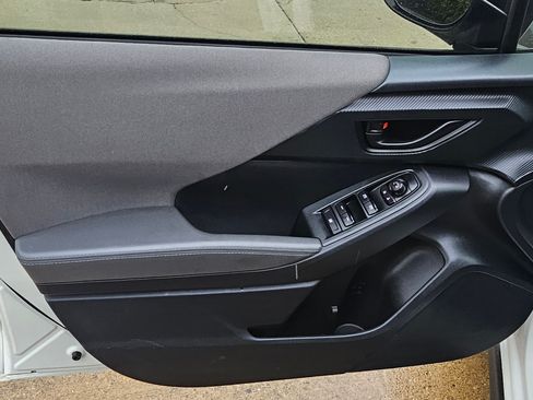 Used 2025 Subaru Crosstrek 2.5i Premium image 19