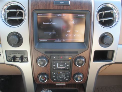 Used 2013 Ford F150 Lariat image 5