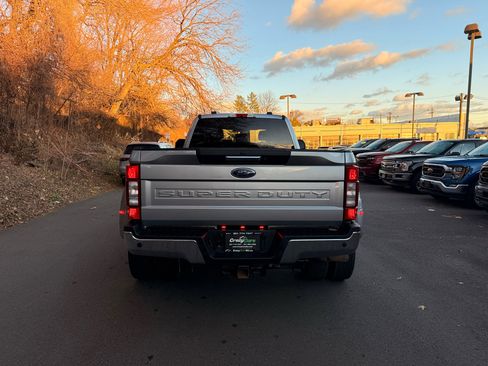 Used 2022 Ford F450 XLT image 4