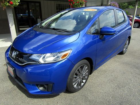 Used 2016 Honda Fit EX image 8