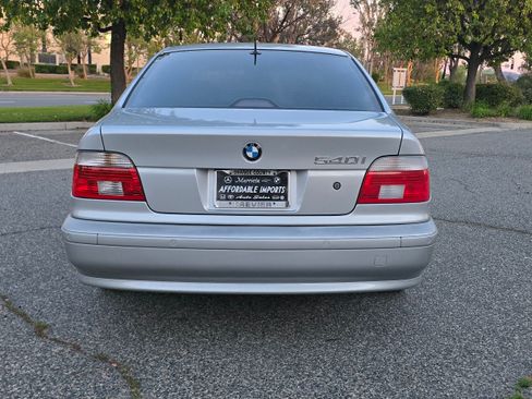 Used 2001 BMW 540i 540i image 9