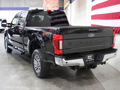 Used 2021 Ford F250 Lariat image 3