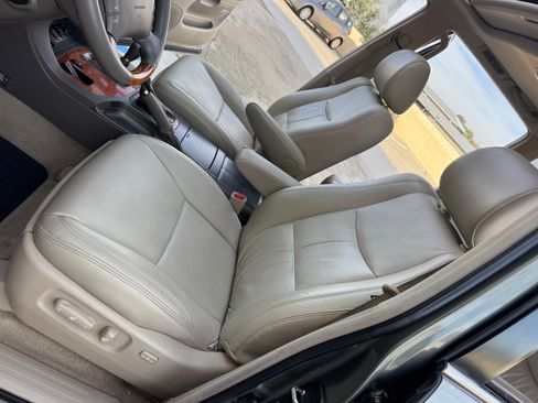 Used 2006 Lexus GX 470 image 19