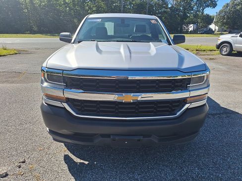 Used 2017 Chevrolet Silverado 1500 Classic W/T image 2