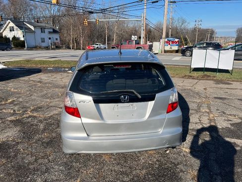 Used 2013 Honda Fit Sport image 3