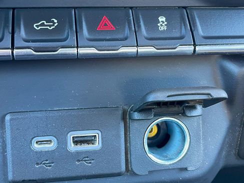 Used 2021 Chevrolet Silverado 1500 W/T image 21