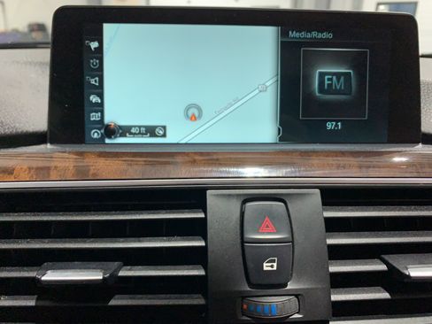 Used 2017 BMW 330i xDrive w/ Driver Assist image 28