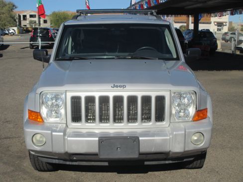 Used 2006 Jeep Commander Sport image 17