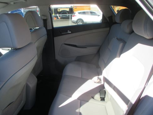 Used 2018 Hyundai Tucson SEL image 9