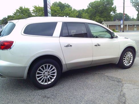 Used 2012 Buick Enclave AWD Leather image 3