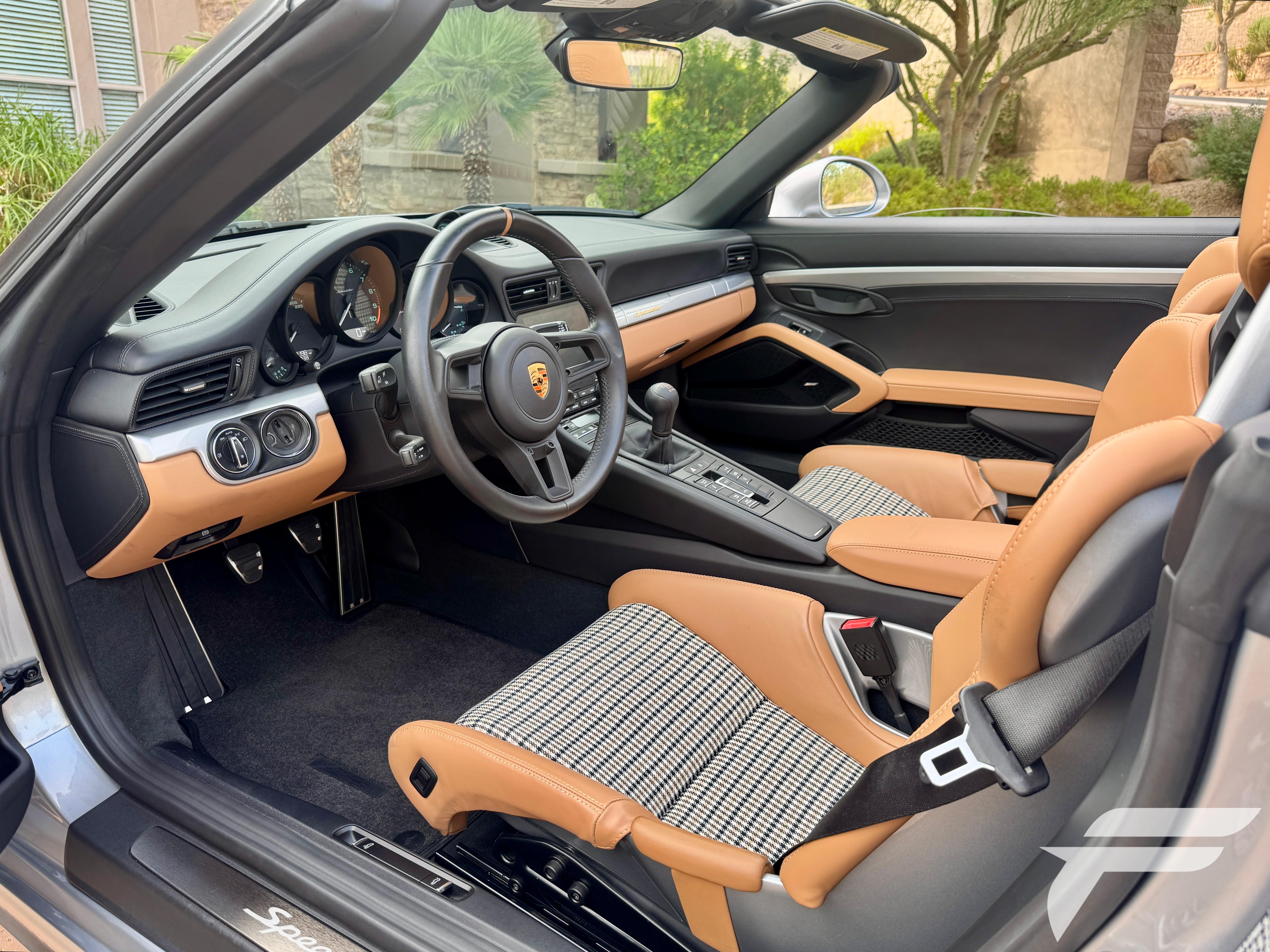 Used 2019 Porsche 911 Speedster RWD image 48
