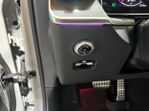 Used 2025 Mercedes-Benz GLC 43 AMG image 17