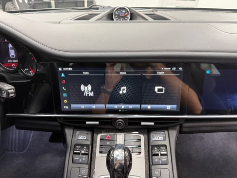 Used 2013 Porsche Panamera GTS image 25