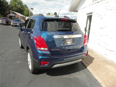 Used 2020 Chevrolet Trax AWD Premier image 11