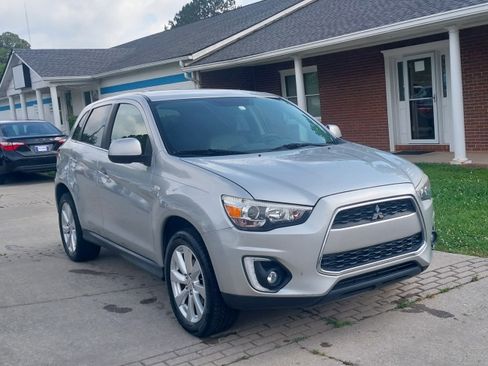 Used 2015 Mitsubishi Outlander Sport SE image 9