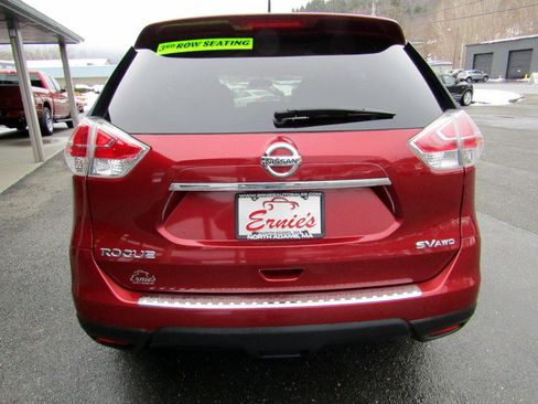 Used 2015 Nissan Rogue SV image 7