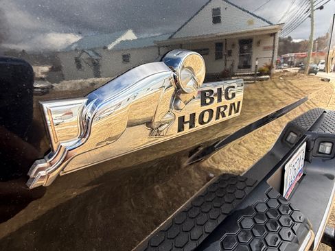 Used 2015 RAM 3500 SLT image 23