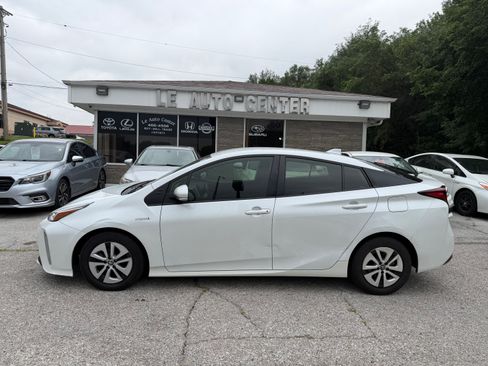 Used 2022 Toyota Prius AWD w/ Protection Package #2 image 1