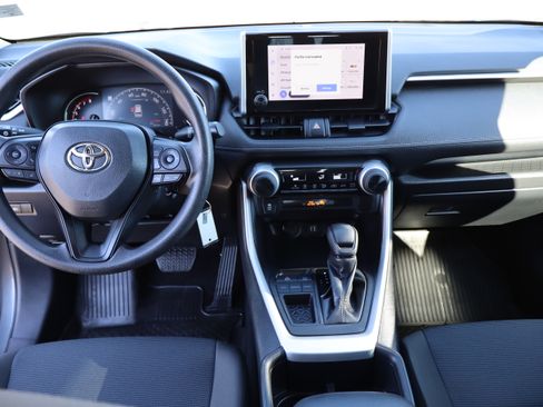 Used 2023 Toyota RAV4 LE image 17
