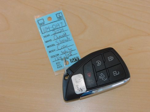 Used 2024 Chevrolet Silverado 1500 LT Trail Boss image 41