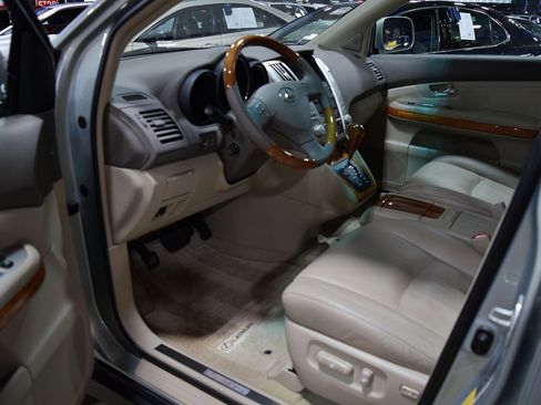 Used 2009 Lexus RX 350 AWD image 17