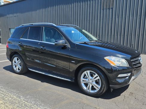 Used 2012 Mercedes-Benz ML 350 image 4
