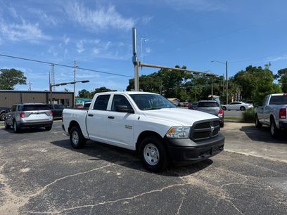 Used 2018 RAM 1500 4x4 Crew Cab ST