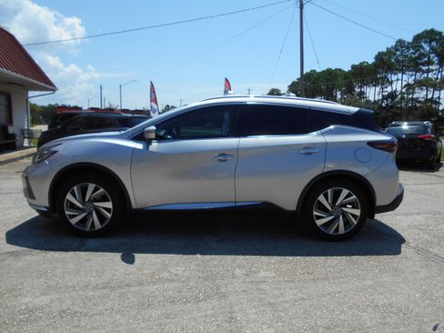 Used 2019 Nissan Murano SL FWD image 1