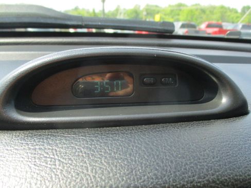 Used 1996 Ford Mustang GTS Coupe RWD image 29