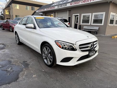 Used 2019 Mercedes-Benz C 300 Sport image 4